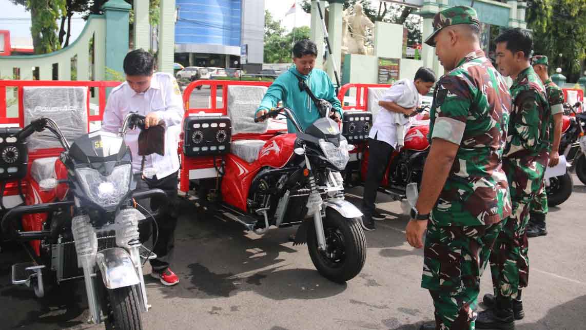 penyaluran motor roda tiga kopdes merah putih di k 20260409095625