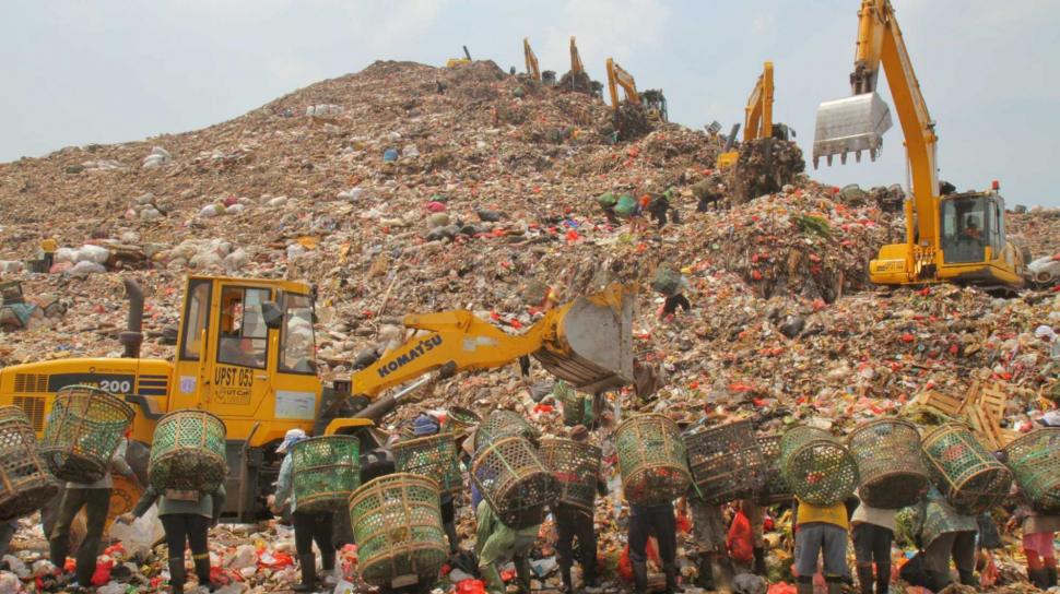 65020 polemik sampah di bantargebang bekasi dan jakarta