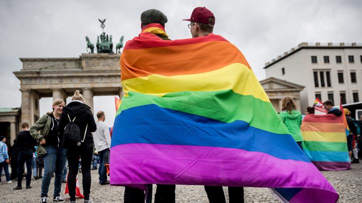 Masjid Ramah Bagi Kaum Gay Pertama Berada di Prancis, Sudah Berdiri Dari Tahun 2012 dan Lokasinya Dirahasiakan 676039 720