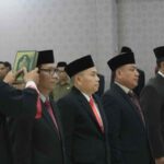 Tersangka Dalam Kasus Kecelakaan Maut Yang Menewaskan Siswa SD 2 Orang Dilantik Jadi Staf Ahli Bupati Pandeglang Tersangka Dalam Kasus Kecelakaan Maut Yang Menewaskan Siswa SD 2 Orang Dilantik Jadi Staf Ahli Bupati Pandeglang