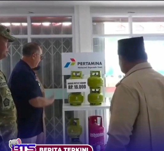 Presiden Prabowo Sidak Koperasi Desa Merah Putih di Nganjuk, Netizen Salfok Lihat Harga Gas Melon 3Kg Rp 16.000 whatsapp image 2026 05 18 at 15.31.33