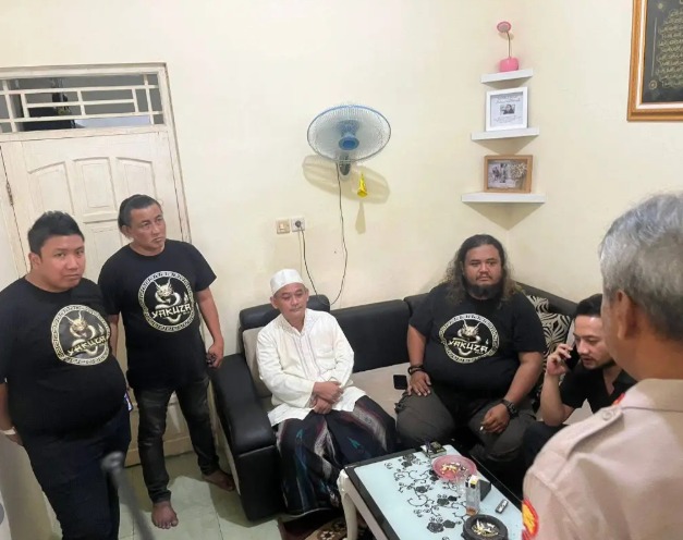 Tak Terima dengan Pemberitaan Kasus Dugaan Asusila Santriwati, Pihak Ponpes Minta Media dan Pegiat Medsos Minta Maaf ke Kiai whatsapp image 2026 05 28 at 11.25.36