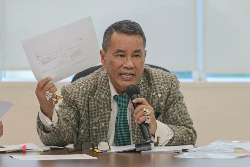 Pesan Hotman Paris ke Prabowo: Hanya Dalam 10 Menit Saya Bisa Membuktikan Kalau Nadiem Makarim Tidak Bersalah