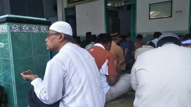 Meski Organisasinya Punya Aset 450 Triliun Rupiah, Ketua Umum Muhammadiyah Tampil Biasa dan Sederhana Meski Organisasinya Punya Aset 450 Triliun Rupiah, Ketua Umum Muhammadiyah Tampil Biasa dan Sederhana