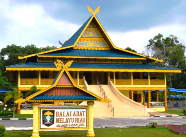 Lembaga Adat Melayu Kepulauan Riau Resmi Melarang Daging Babi dan Tuak Dijual di Tempat Umum 55913327960 41