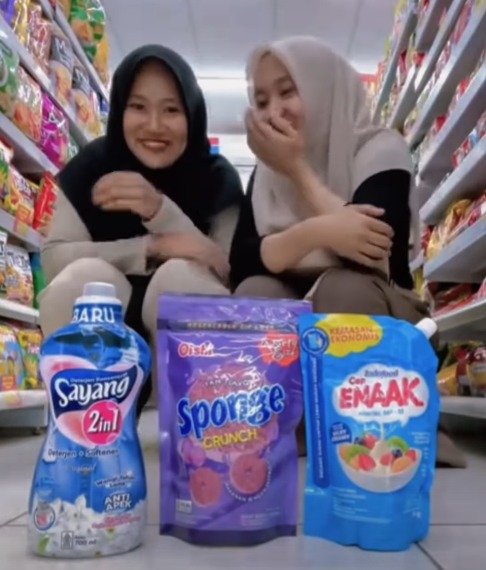 Islam Sangat Memuliakan Wanita, Tapi Wanita-wanita Mesum ini Malah Ngikutin Trend Bodoh Sponge whatsapp image 2026 06 05 at 09.23.39