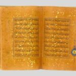 Potret Al-Quran Dari Abad Ke-15 Yang Ditulis Diatas Kertas Langka Berlapis Emas Pada Masa Dinasti Ming
