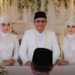 Seorang Kiyai di Jawa Barat Mendapatkan Kado Ultah Seorang Santriwati Yang Masih Berusia 19 Tahun Oleh Istrinya Seorang Kiyai di Jawa Barat Mendapatkan Kado Ultah Seorang Santriwati Yang Masih Berusia 19 Tahun Oleh Istrinya