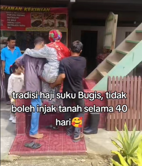 Tradisi atau Berlebihan? Ada Orang Pulang Haji Sampai 40 Hari Tak Boleh Injak Tanah whatsapp image 2026 06 11 at 10.54.29
