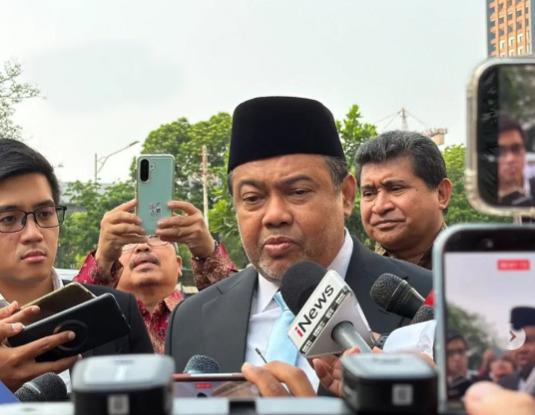 Presiden Partai Buruh Puji Kecerdasan Prabowo, Sebut IQ Prabowo Setara Einsten Karena Sehari Bisa Baca 50 Buku whatsapp image 2026 06 12 at 20.01.16