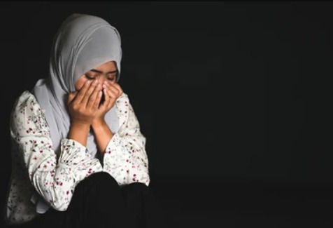 Wanita ini Curhat Kalau Suaminya Rajin Ngaji Tapi Main Sama LC Sebulan Sekali Wanita ini Curhat Kalau Suaminya Rajin Ngaji Tapi Main Sama LC Sebulan Sekali