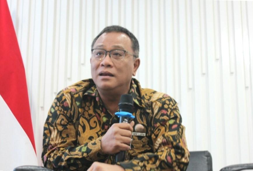 Pemerintah Melalui Menteri Lingkungan Hidup Akan Wajibkan Masyarakat Kembalikan Air Tanah ke Bumi yogya pos menteri jumhur hidayat tegaskan komitmen pengelolaan sampah 1