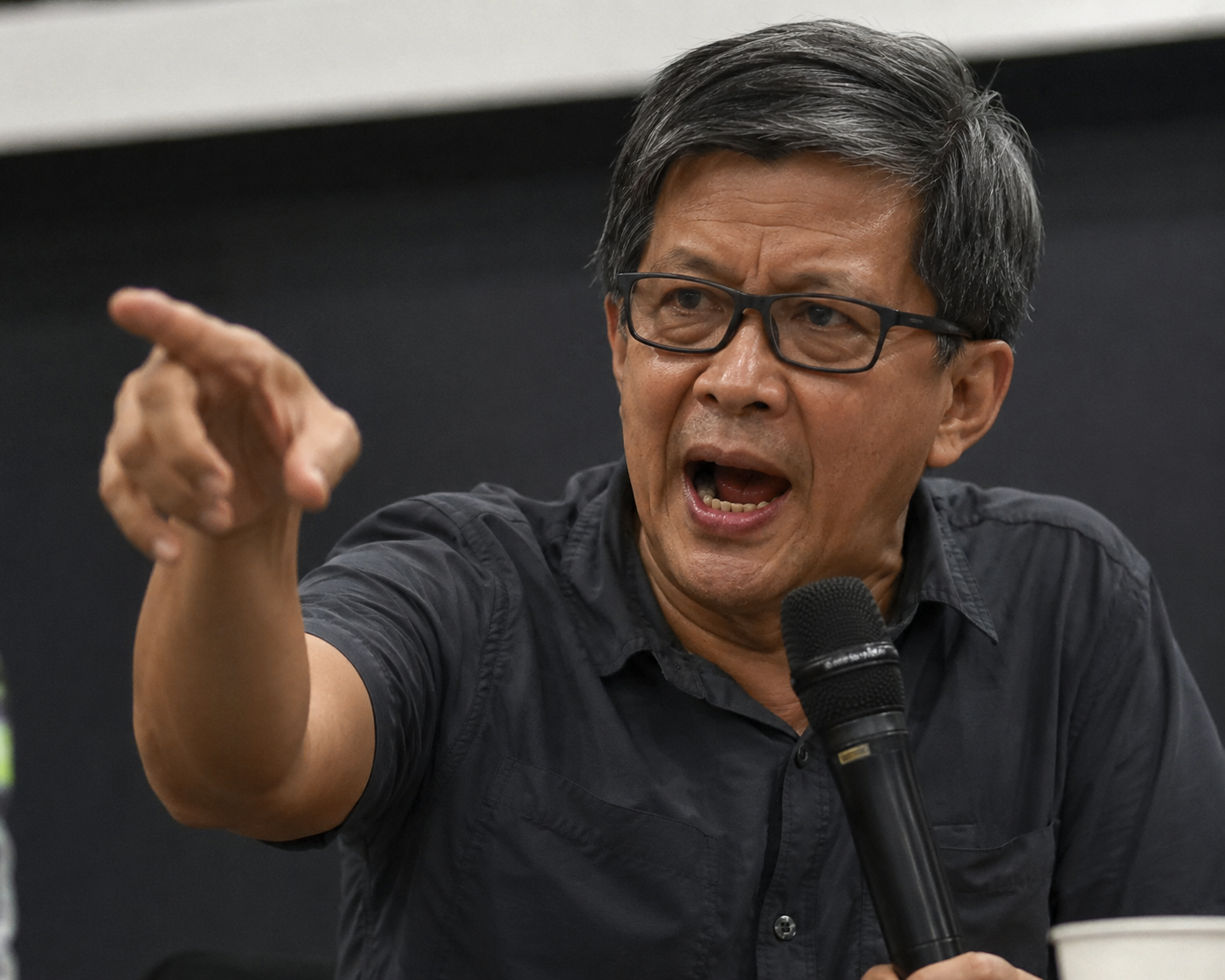 Rocky Gerung: Jika Tidak Ingin Anak Indonesia Kelaparan, Buat Ekonomi Orangtuanya Jadi Lebih Baik, Bukan Dengan MBG! Rocky Gerung: Jika Tidak Ingin Anak Indonesia Kelaparan, Buat Ekonomi Orangtuanya Jadi Lebih Baik, Bukan Dengan MBG!