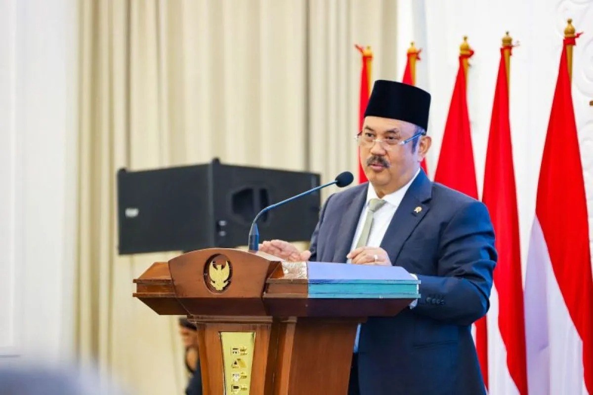 Menteri PPN Rachmat Pambudy: Program MBG Lebih Mendesak Daripada Lapangan Kerja! image (4)