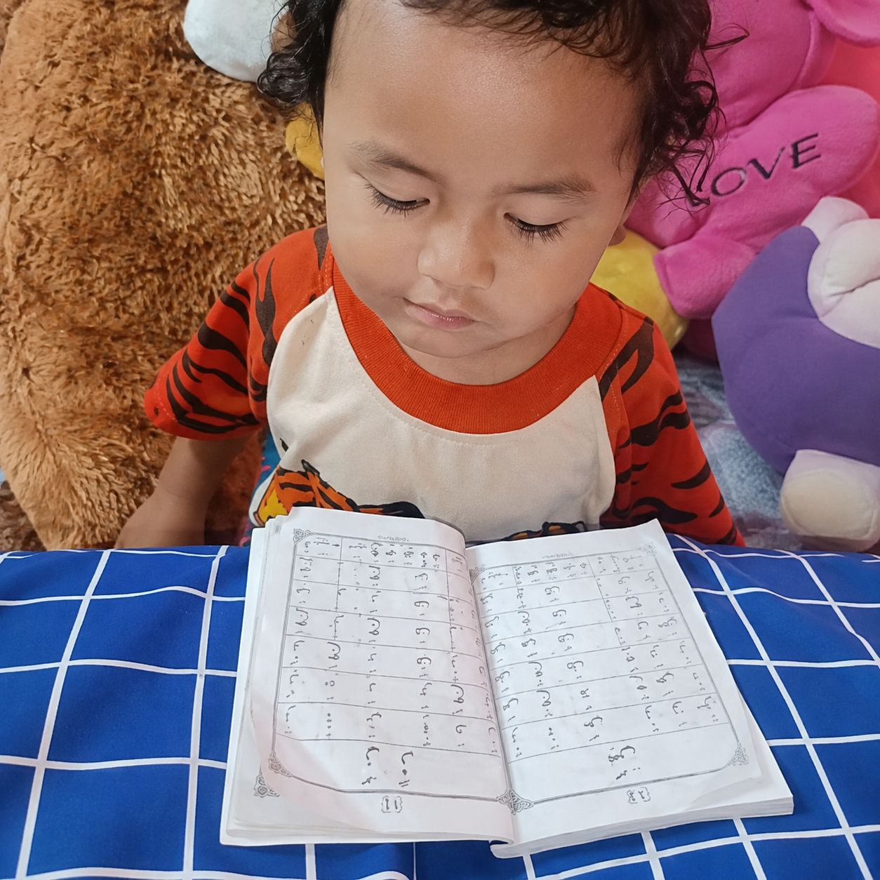 Viral! Balita Usia 4 Tahun Lancar Mengaji, Bikin Netizen Kagum chatgpt image 11 agu 2026, 05.52.44