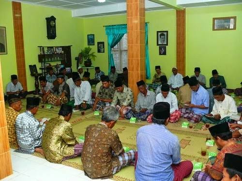 Segala Bentuk Ritual Keagamaan Mengatasnamakan Islam Seperti Tahlilan, Maulidan, Yasinan, Manaqiban dan Yang Lainnya Adalah Kreativitas Manusia Bukan Dari Allah?