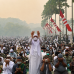 Asap Karhutla Makin Pekat, Warga Kalbar Gelar Salat Istisqa Berdoa Memohon Turunnya Hujan