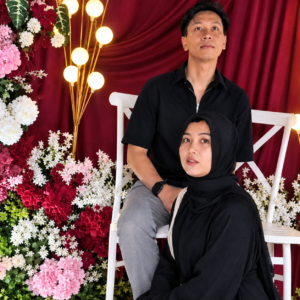 Baru Seminggu Tunangan dan Dibantu Bayar Utang, Wanita ini Malah Tunangan Dengan Pria Lain