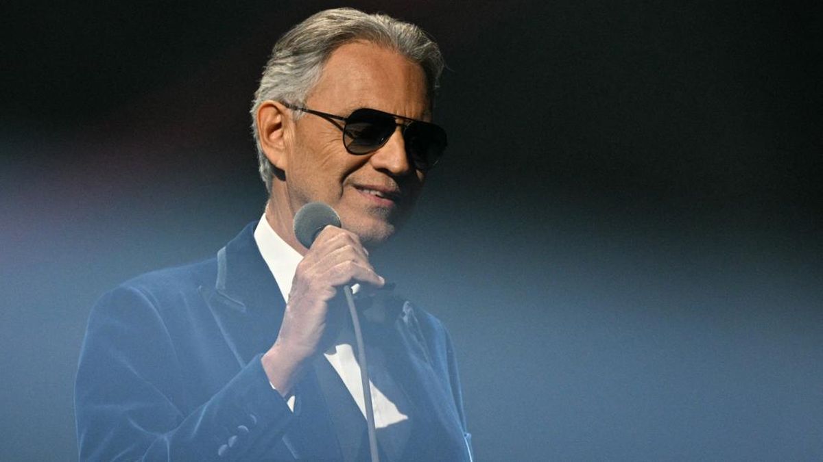 Penyanyi Israel Andrea Bocelli Akan Hadir di Borobudur dan JIExpo Jakarta, Menteri Pariwisata Mendukung Konser dan Sebut Akan Membawa Dampak Ekonomi Indonesia